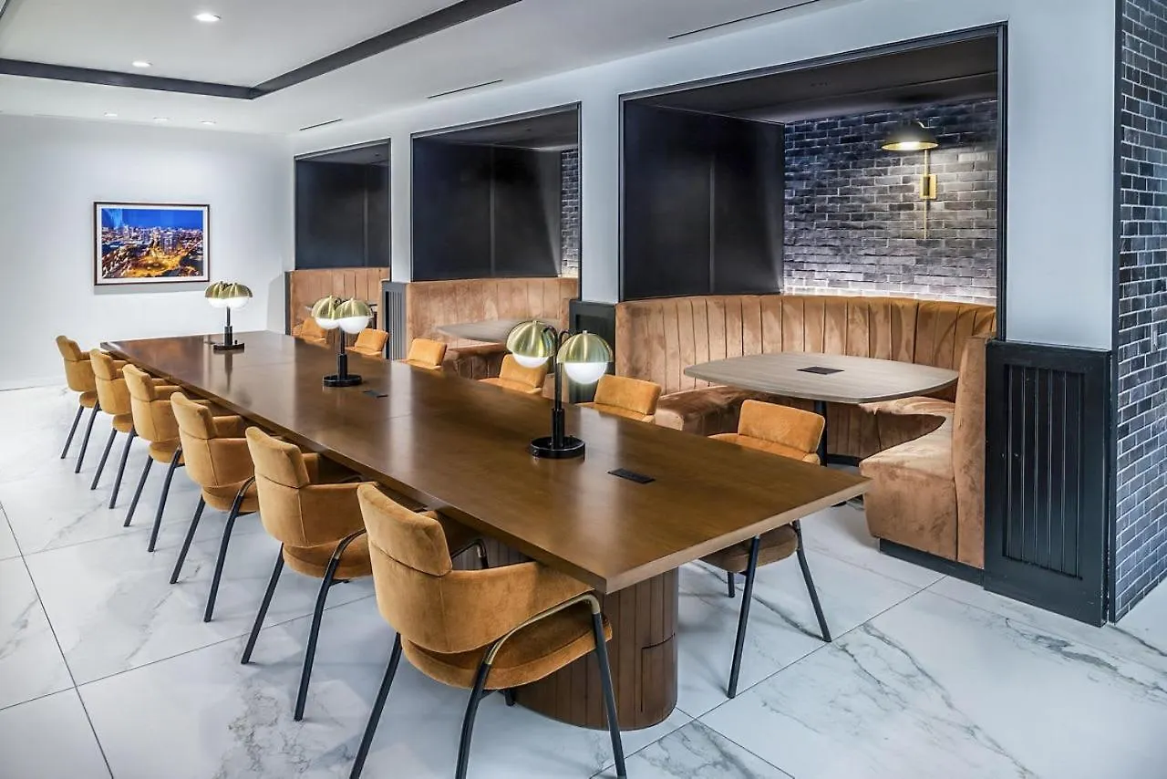 דירות נאשוויל 2-Bed 2-Bath Luxury Retreat